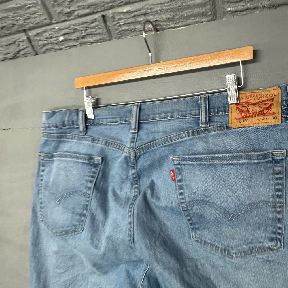 Levis 505 Regular Fit Straight Leg Jeans Mens 40x30 Light‎ Wash Blue Denim